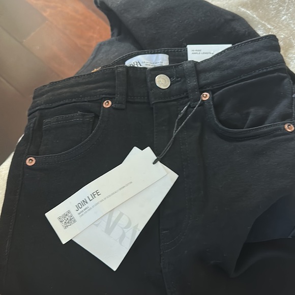 Zara Jeans - Picture 5 of 6